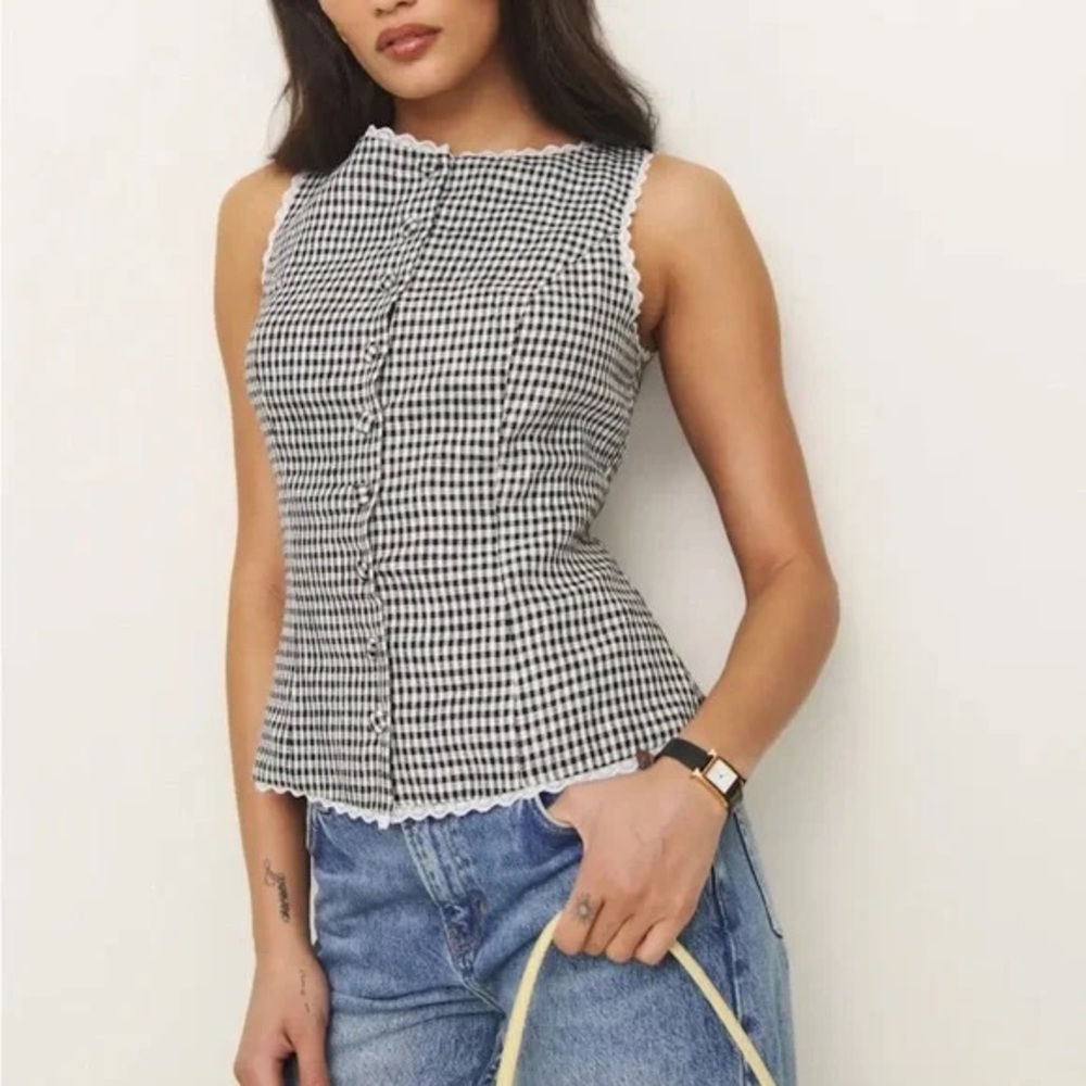 Reformation Amela Linen Top Remy Check
Gingham Black White